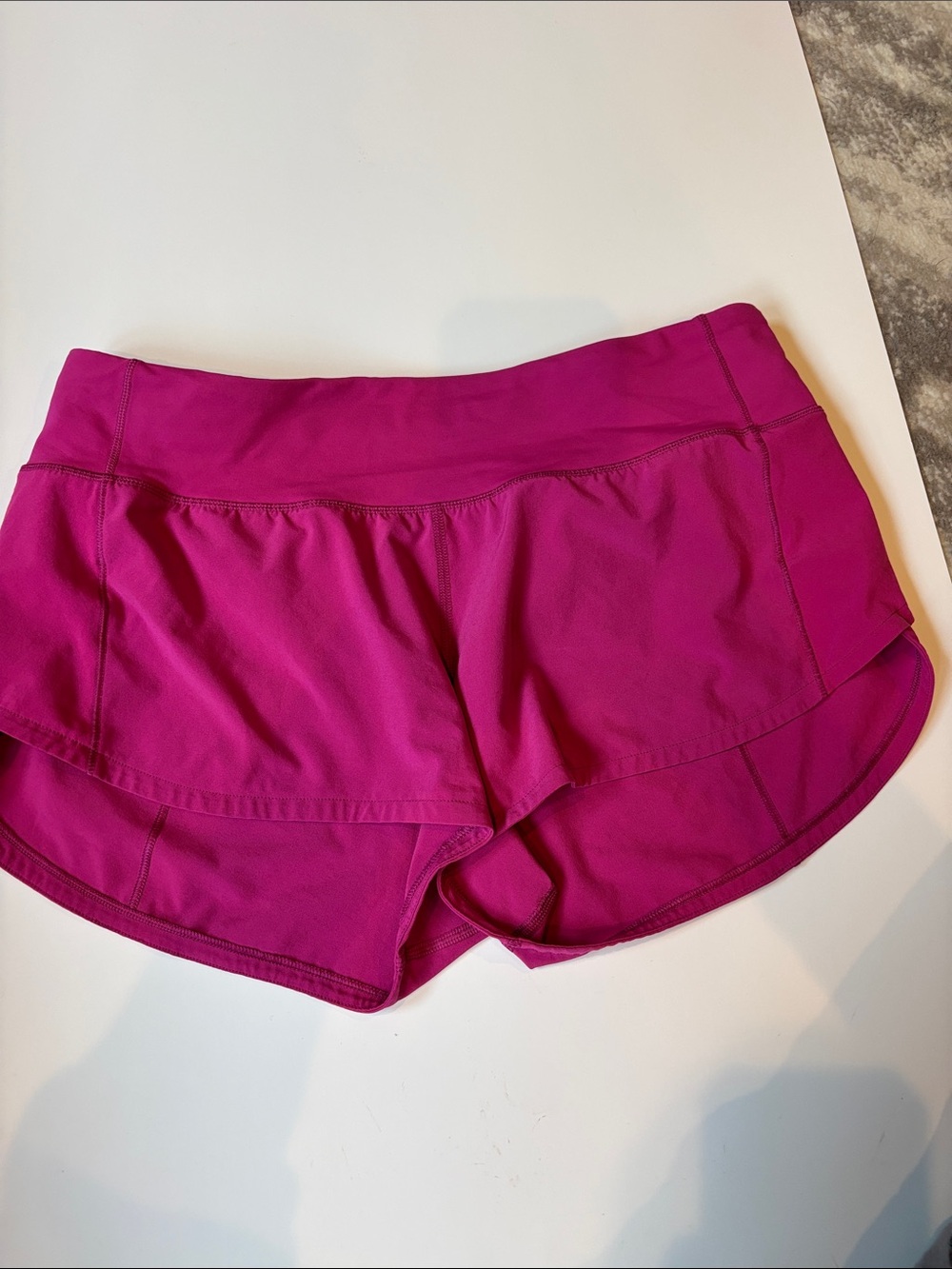 Lululemon speed up shorts size 6